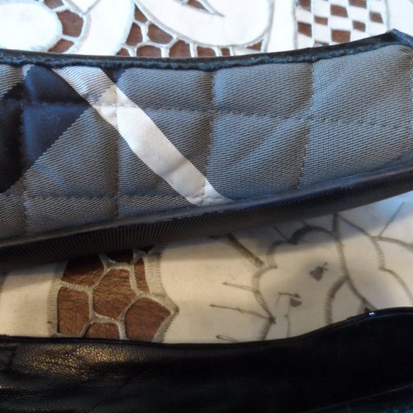 Burberry Black Patent Leather Gray Nova Check Quilted Ballet Flats Size 36.5B - Picture 8 of 16